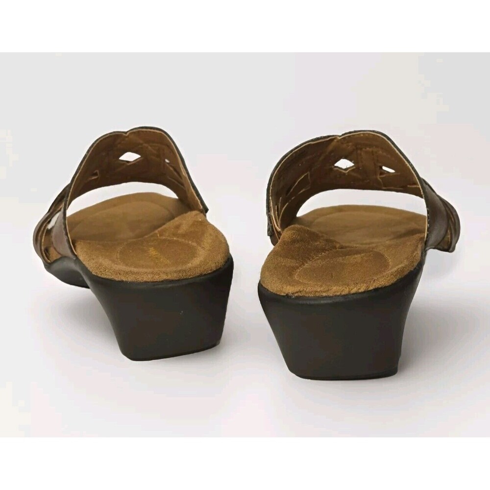 Thom McAn Willa Brown Leather Wedge Sandals Womens Slip On Size 8.5 M 50077 EUC - Picture 7 of 11